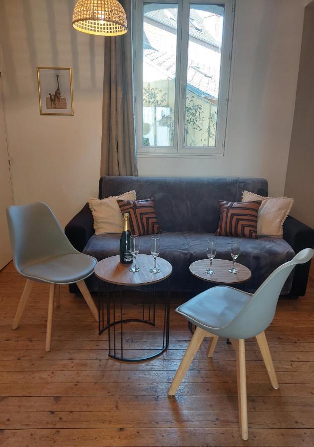 Les Belles Terrasses Dieppe ,3 Appartements , Le Vegetal De 1 A 8 Personnes , Le Tropical De 1 A 6 Personnes , Le Floral Avec Terrasse De 1 A 3 Personnes , Quartier Calme Au Stationnement Gratuit A Cote De L'Avenue Verte 외부 사진