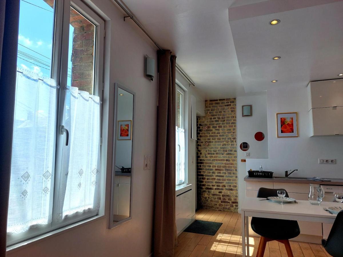 Les Belles Terrasses Dieppe ,3 Appartements , Le Vegetal De 1 A 8 Personnes , Le Tropical De 1 A 6 Personnes , Le Floral Avec Terrasse De 1 A 3 Personnes , Quartier Calme Au Stationnement Gratuit A Cote De L'Avenue Verte 외부 사진