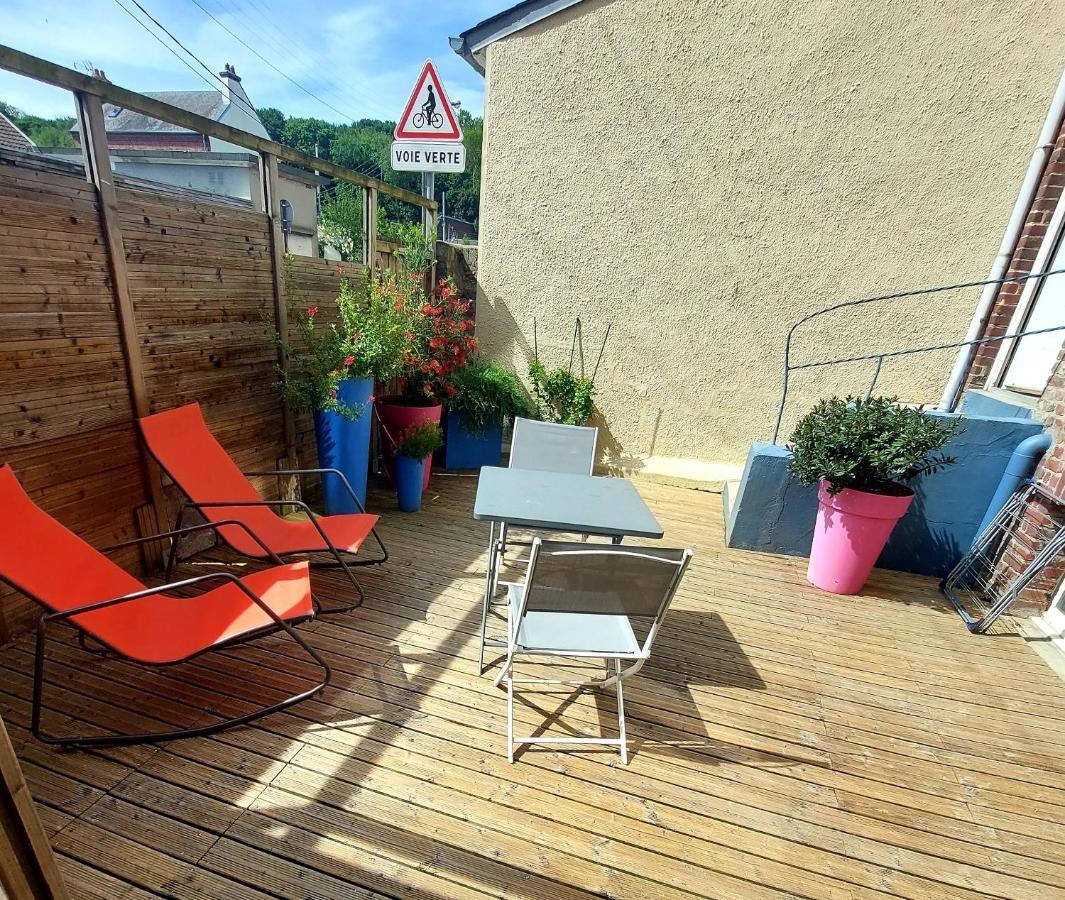 Les Belles Terrasses Dieppe ,3 Appartements , Le Vegetal De 1 A 8 Personnes , Le Tropical De 1 A 6 Personnes , Le Floral Avec Terrasse De 1 A 3 Personnes , Quartier Calme Au Stationnement Gratuit A Cote De L'Avenue Verte 외부 사진